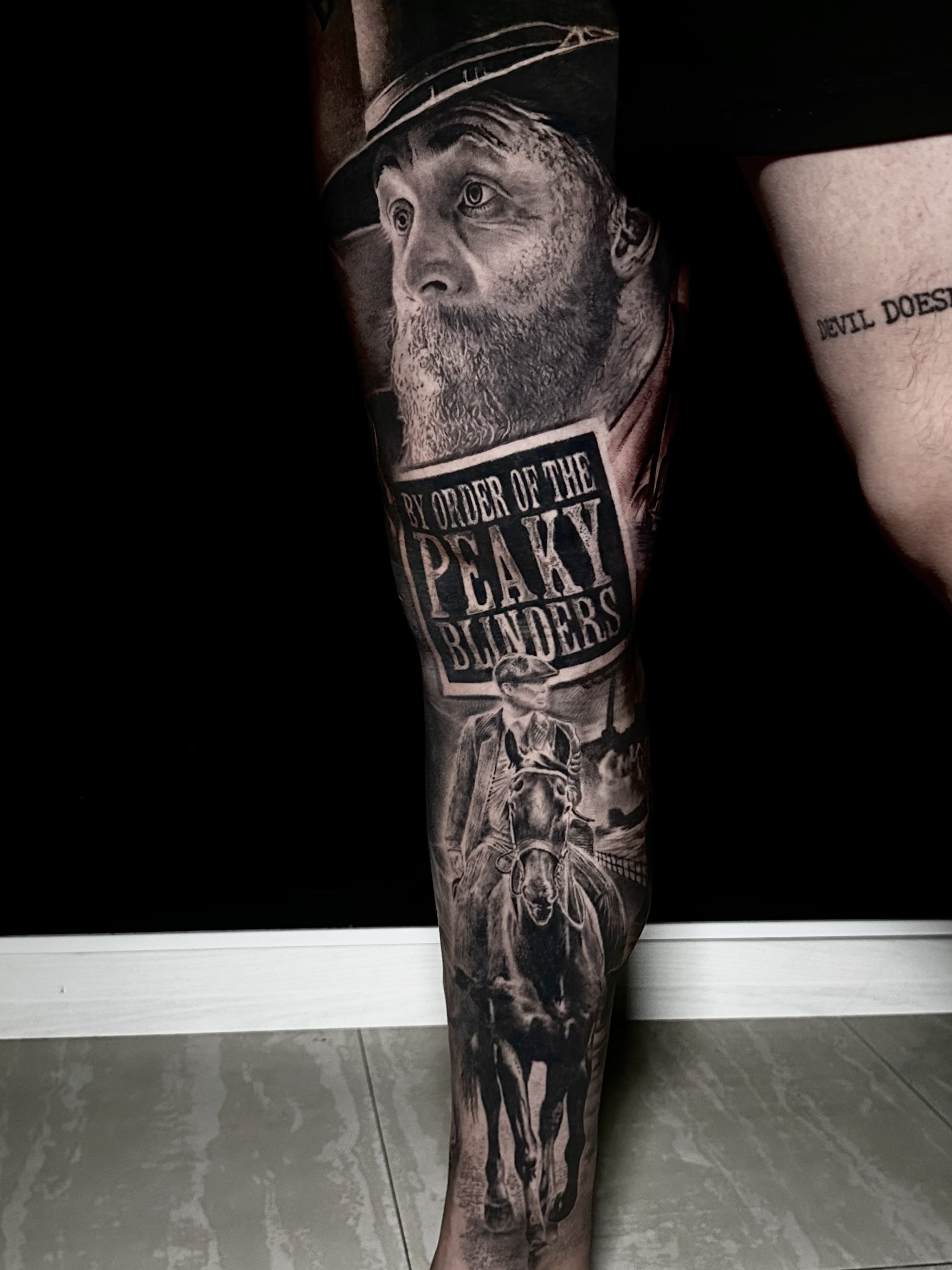 Pierna Peaky Blinders